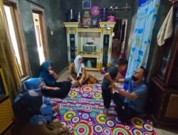 Ikuti Arahan Ketua Pembina Posyandu Lebak, PKM Citorek Kunjungi Pasien Diki