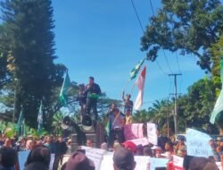 Apkasindo dan Petani Sawit Gelar Aksi di PKS Kertajaya