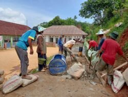Diduga Material Proyek Infrastruktur Desa Wangunjaya Tak Sesuai Standar