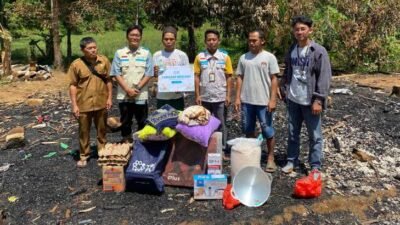 Gerak Cepat Tanggap Bencana, YBM PLN UID Banten Salurkan Bantuan ke Korban Kebakaran Cigemblong